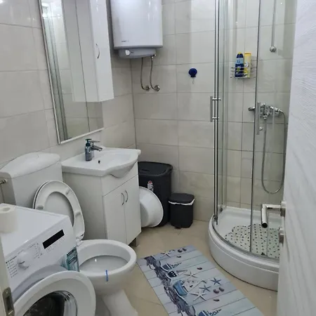 Linea Blu Apartman *